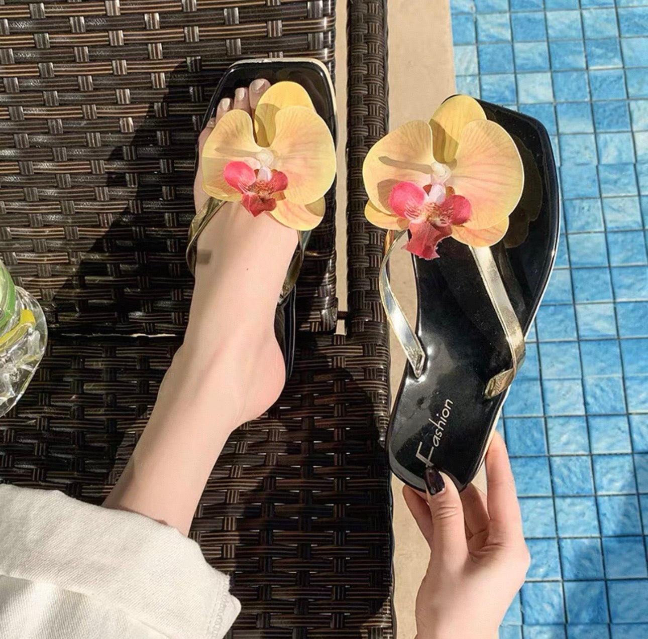 Tongs fleuries pour femmes Canada | Sandales de plage