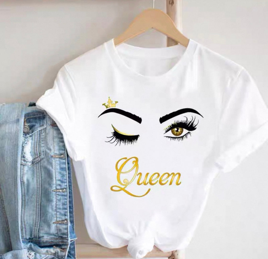 T-shirts graphiques pour femmes Canada | T-shirts imprimés cils et beauté
