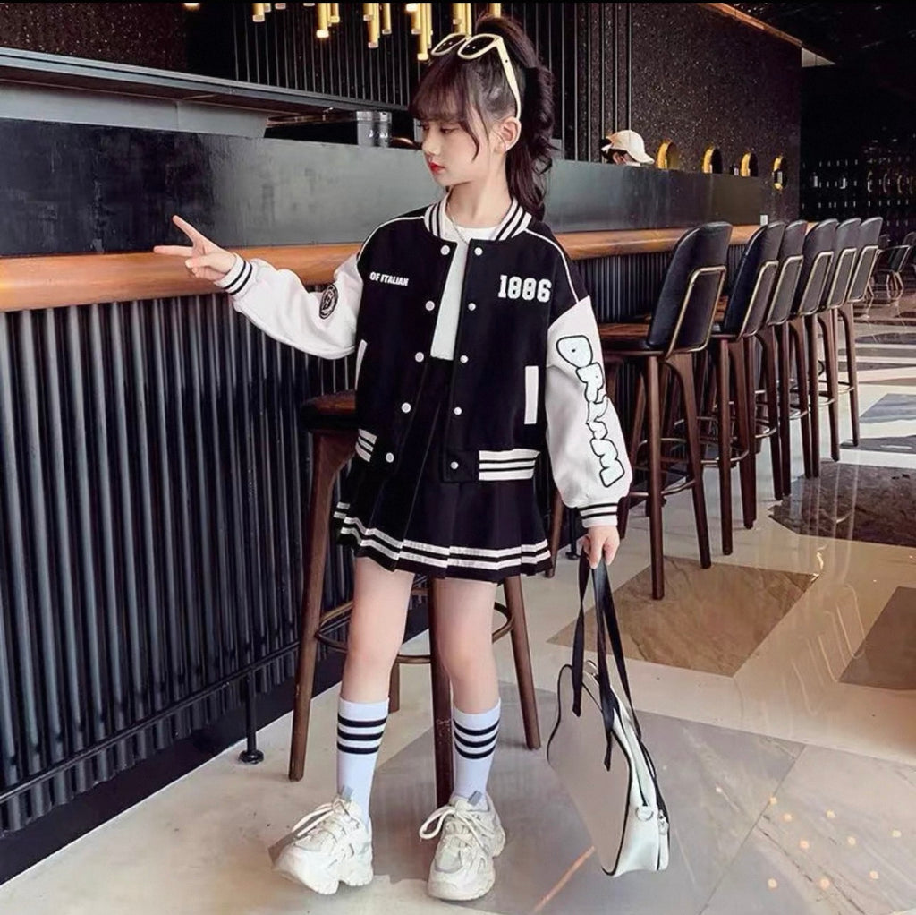 Ensemble jupe et veste de baseball universitaire pour filles | Canada