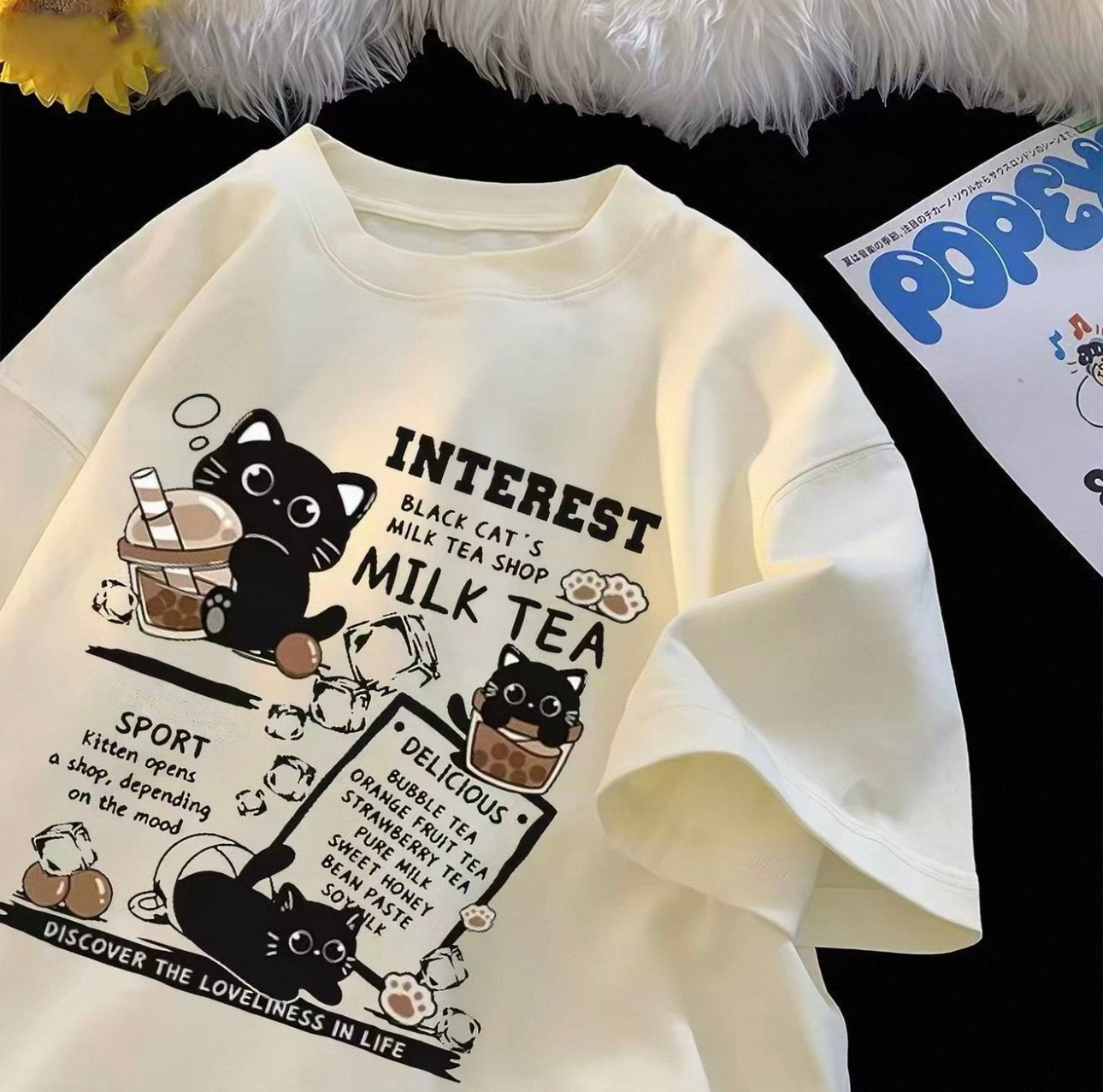 T-shirt graphique Lait Thé pour femme avec adorables chats noirs | Canada