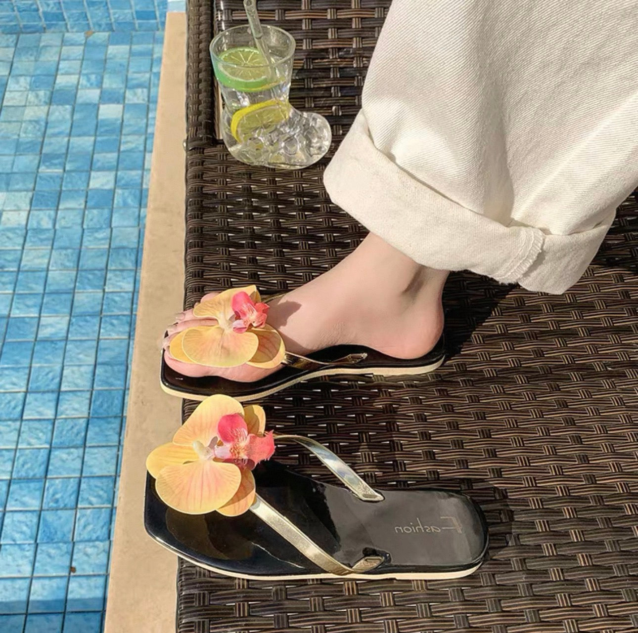 Tongs fleuries pour femmes Canada | Sandales de plage