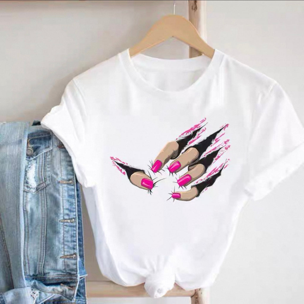T-shirts graphiques pour femmes Canada | T-shirts imprimés cils et beauté
