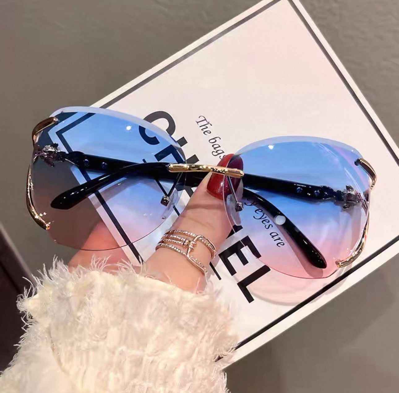 New Style Sunglasses for Women, Sun Protection, UV Protection, High-End Street Style Sunglasses, Slimming, Fashionable and Trendy